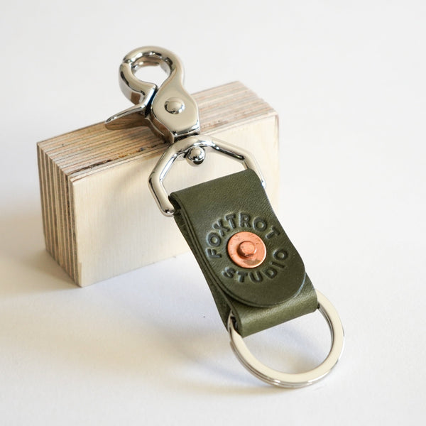 Foxtrot Simple Key Clip - Olive